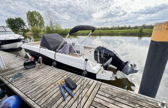 Atlantic Marine Suncruiser Open 750
