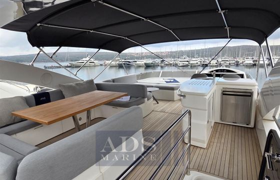 Sunseeker Manhattan 73