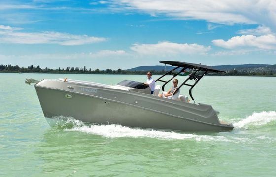 Stickl E-NJOY 800 Tour