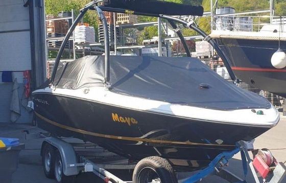 Regal 1900 BOWRIDER MIT TOWER