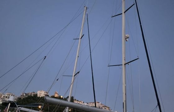 X-Yachts 562