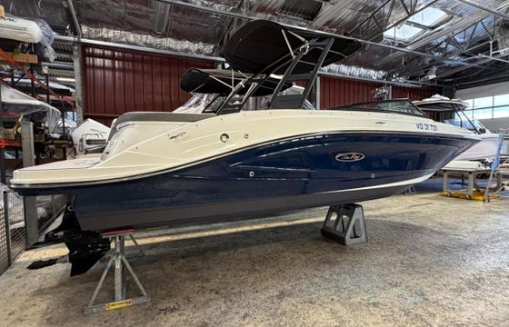 Sea Ray SPX 230