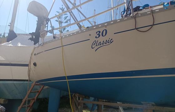 Dufour 30 CLASSIC