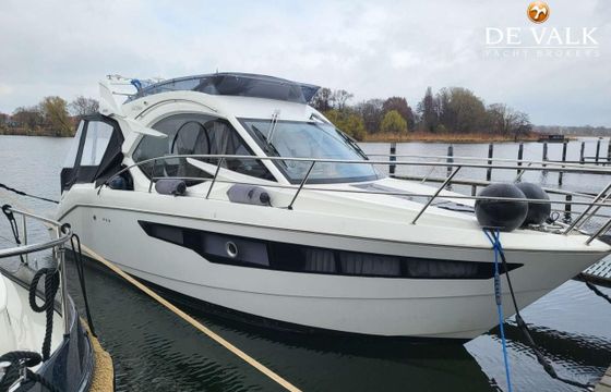 Galeon 300 Fly