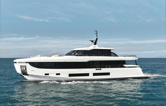 Azimut Grande 30M