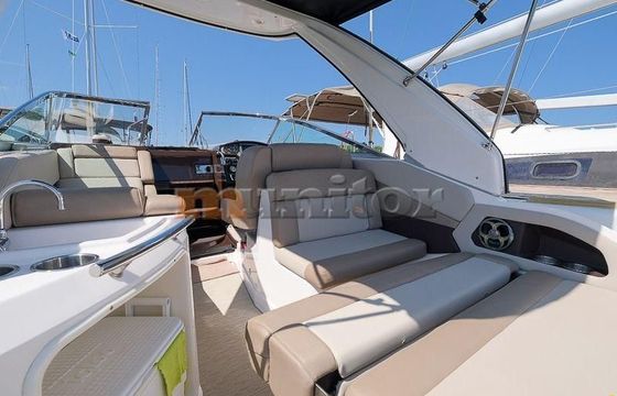 Regal 28 Express