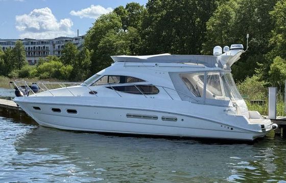 Sealine F 42.5