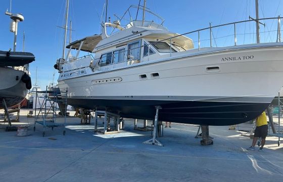 Trader 47 Flybridge  Cruising Motor Yacht or Li