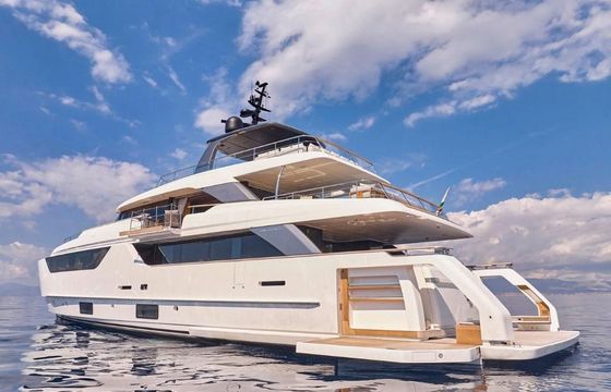 Sanlorenzo SD 118
