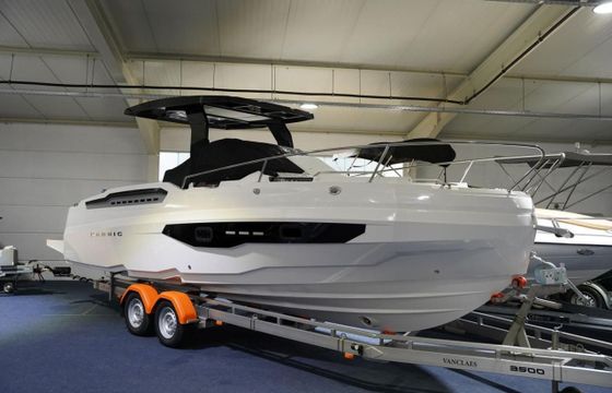 Karnic R 8 HT BOLD LINE