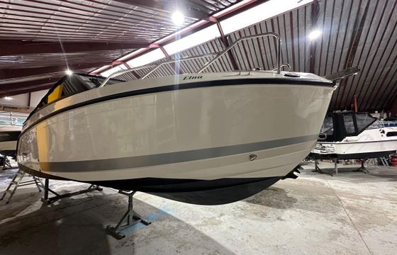 Quicksilver CR  675 mercury 150 HK Quick