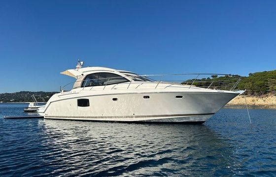 Prestige 38S