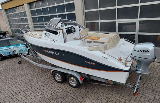 Marinello 650 Cabin