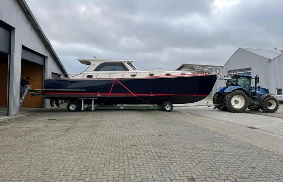 Rapsody 48 Offshore