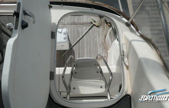 Riviera 47