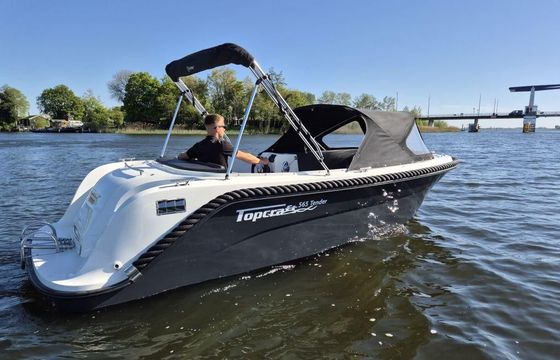 Topcraft 565 Tender