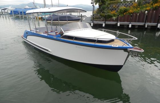 Alfastreet 23 Cabin
