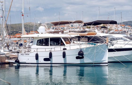 Sasga Yachts Menorquin 34 HT