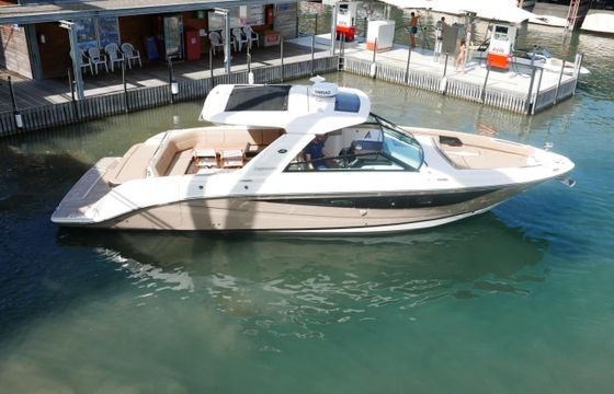 Sea Ray SLX 400