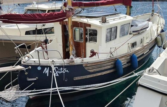 Northshore Yachts Fisher 34