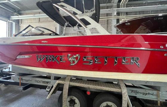 Malibu 24 MXZ