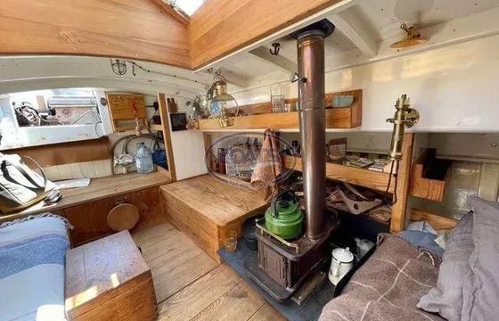Traditional Essex Fishing Smack (Early 1