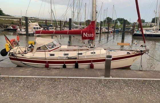 Najad 320