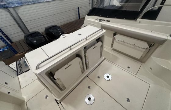 Quicksilver CAPTUR 905 PILOTHOUSE