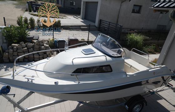 Quercus 500 Cabin