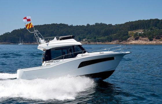 Rodman 1090 Evolution Flybridge