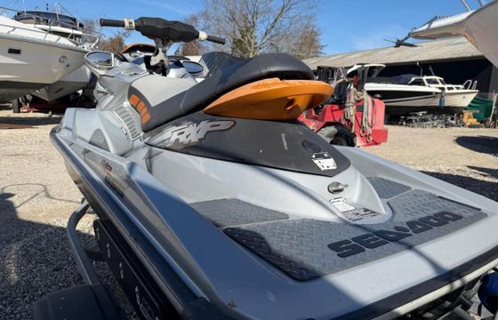 Sea-Doo RXP 255