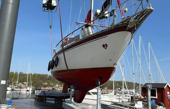 Nauticat 43