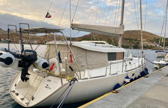 Dufour Atoll 43