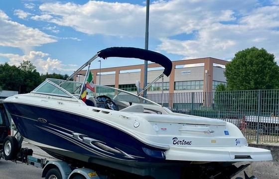 Sea Ray 220 Sunsporter SSE