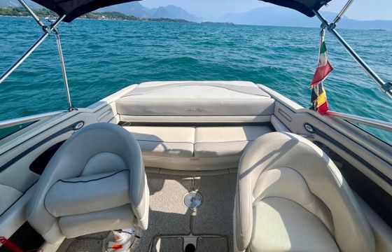 Sea Ray 220 Sunsporter SSE