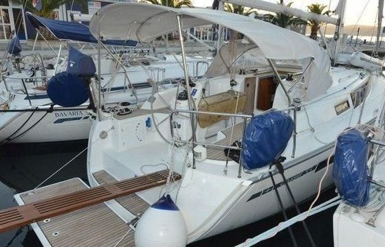Bavaria Cruiser 33