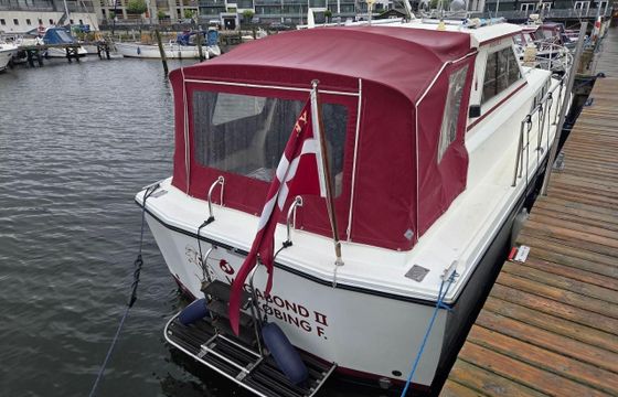 Princess 33