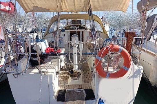 Hanse 371