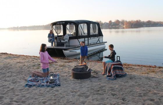 Sunchaser Geneva 24