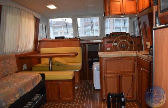 Mainship 400 Expedition