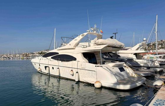 Azimut 68 evolution
