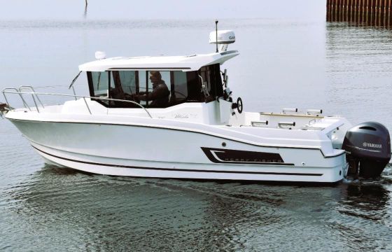 Jeanneau 795 MERRY FISHER MARLIN