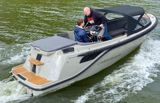 Corsiva 600 Tender
