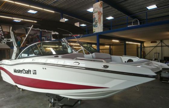 MasterCraft XT20