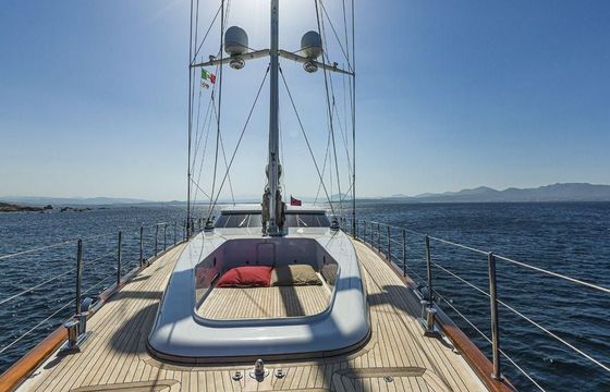 Perini Navi PERINI 40M FAST CRUISING LIN