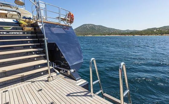 Perini Navi PERINI 40M FAST CRUISING LIN