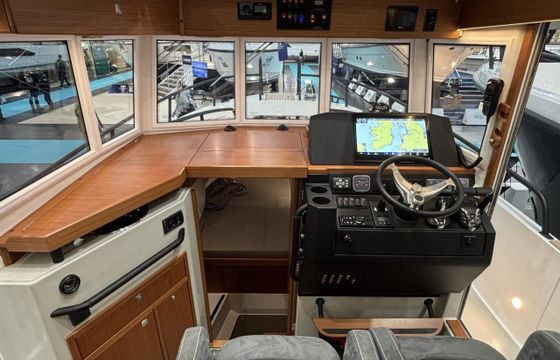 Sargo 28 Explorer Außenborder