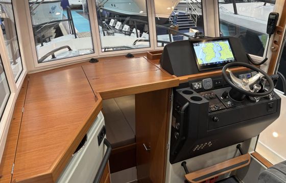 Sargo 28 Explorer Außenborder