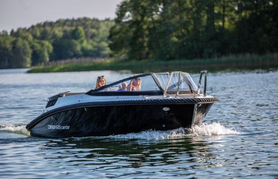 Corsiva 625 Tender