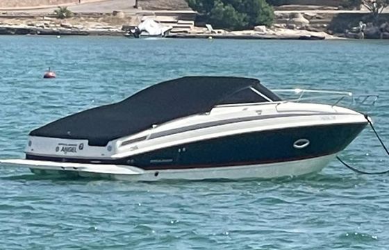 Bayliner 742 Cuddy R